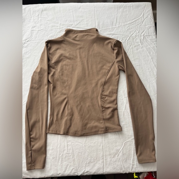 Women's Multi-Color Zip-Up Tops - Picture 2 of 5